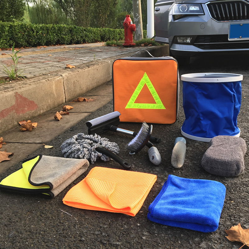 Car Washing Tools Full Set Car Cleaning Towel Sponge Brush Bucket 10 PCs Set Tire Brush Activity Gift
