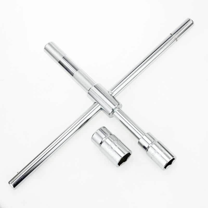Vehicle tire wrench tool