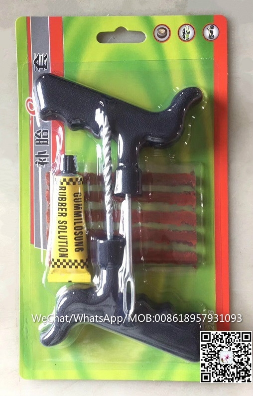Tubeless tire repair kit