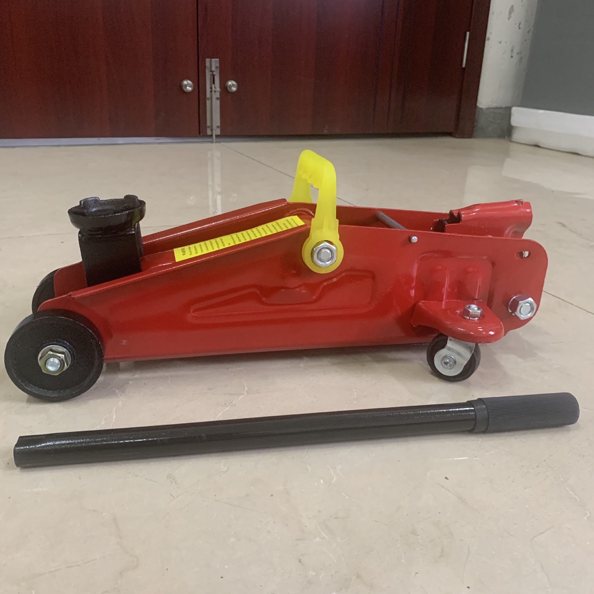 Horizontal Hydraulic Vehicle Jack Tire Change Car Repair Tools 2 Tons Lying Top Hot Selling Whole Price Is Excellent