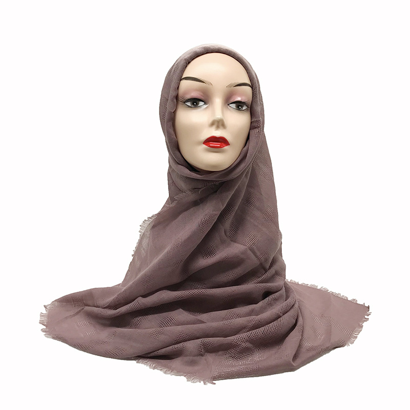 Fashion solid color scarf viscose scarf piercing plaid shawl plain scarves maxi hijab muslim head hijabs wrap muffler 