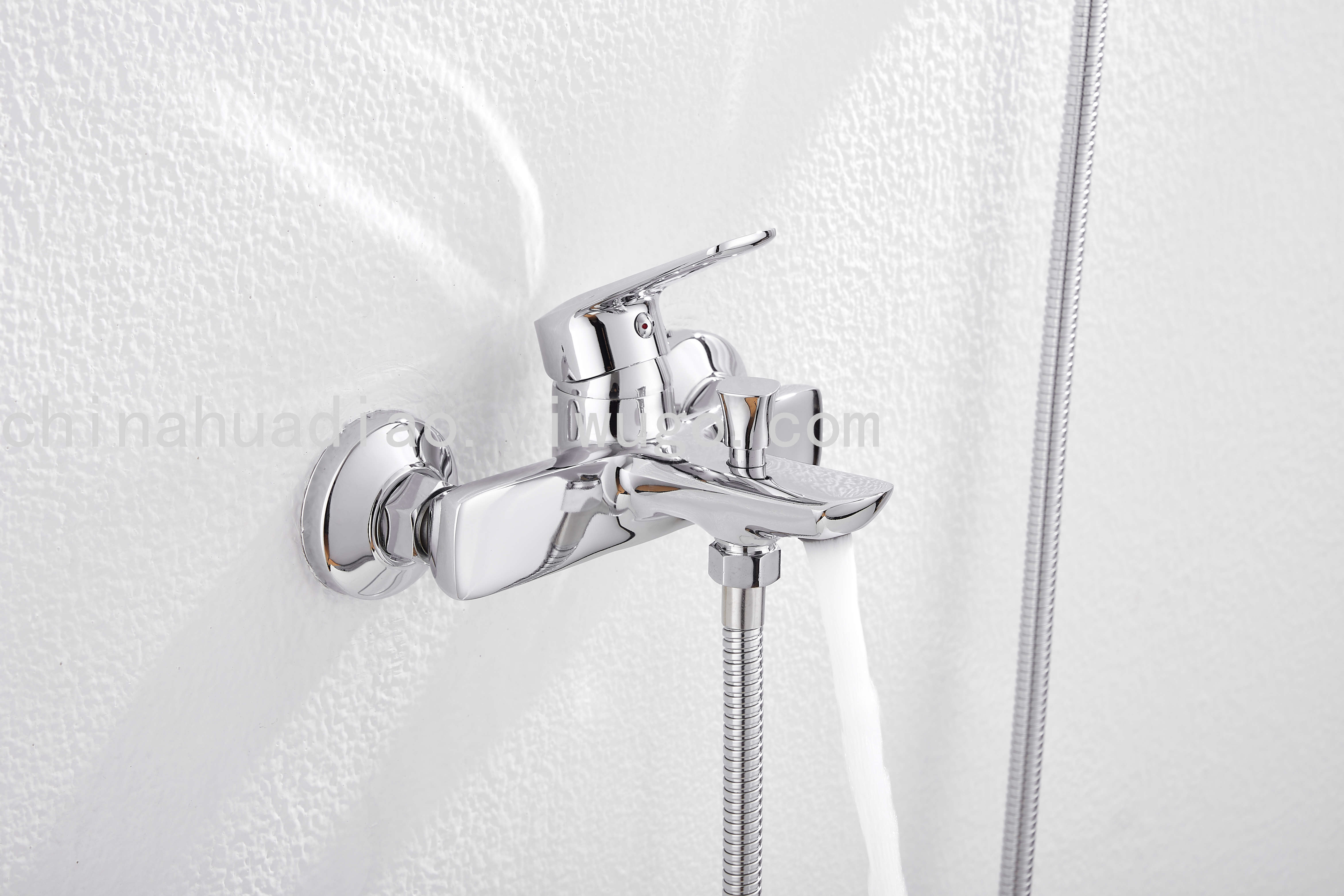 Faucet Huachao Direct Sales Triple Bath Faucet Shower Bathroom Mixing Valve Convenient Bathtub Faucet