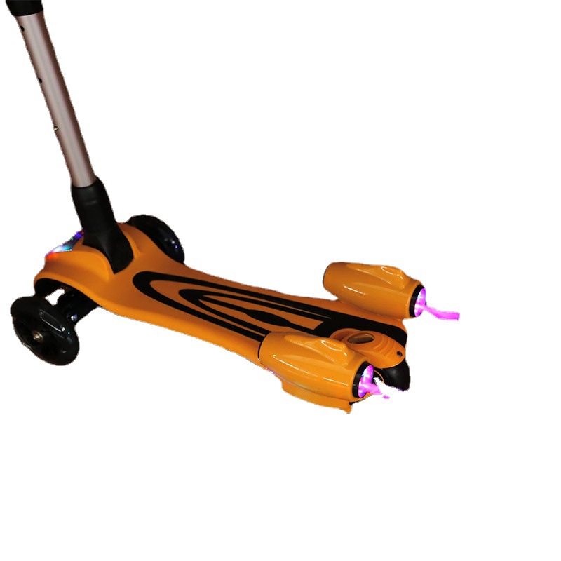 Children&#039;s Scooter Spray Three-Wheel Flash Music Luge Folding Three-in-One Scooter Four-Wheel Scooter