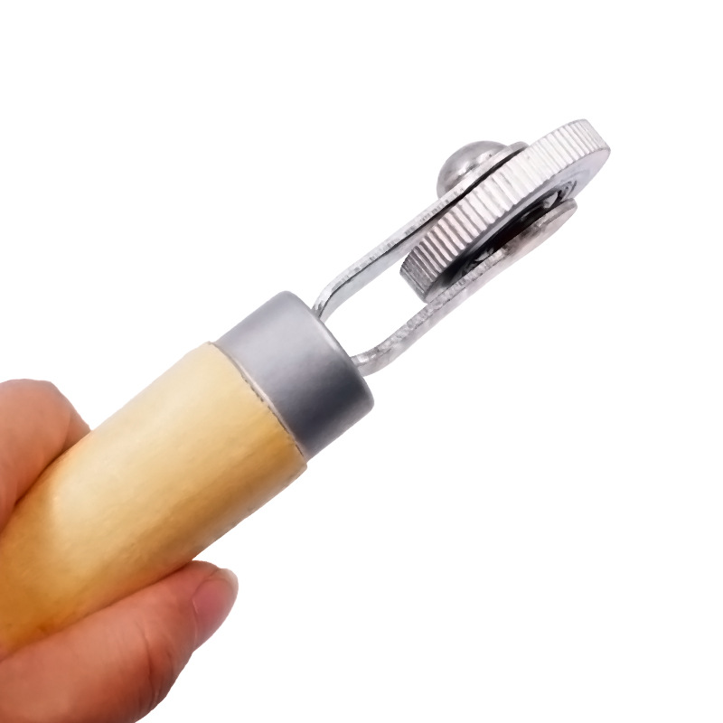 Car Tire Repair Wheel Tire Repair Roller Compaction Roller Cold-Patching Rubber Sheet Tire Repair Wheel Tire Repair Tool