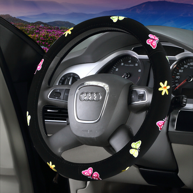 Hot style exclusive custom buttonholing wheel cover cartoon hup-feed car supplies