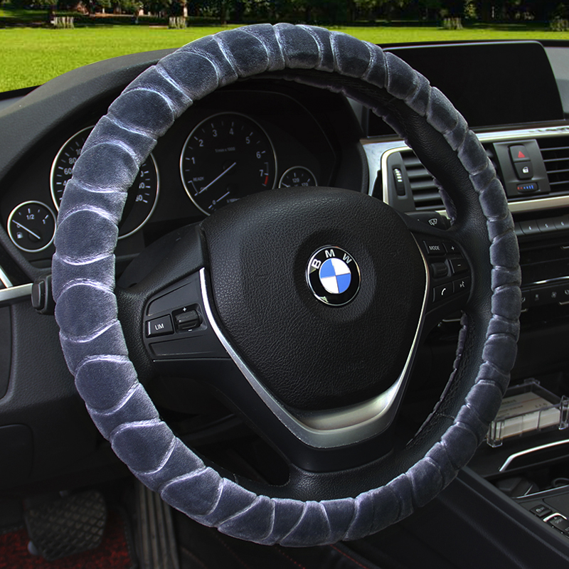 SM-722 Heart Language Ultra-Soft Plush Steering Wheel Cover