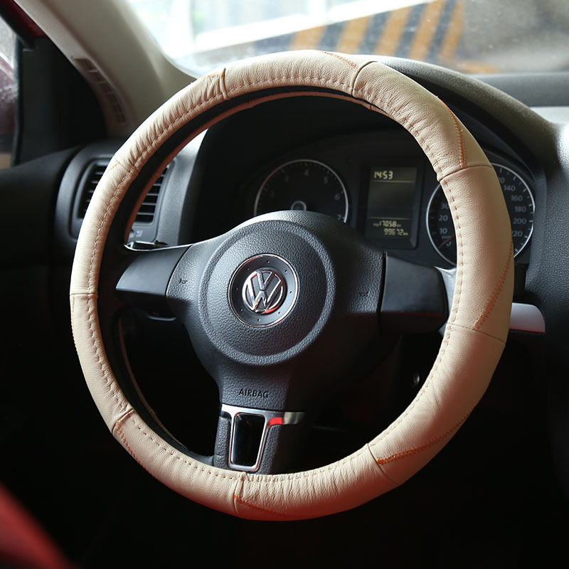 Hot style manufacturers Direct Fashion leather Car Steering wheel cover Breathable non-slip Four seasons General Custom Cover