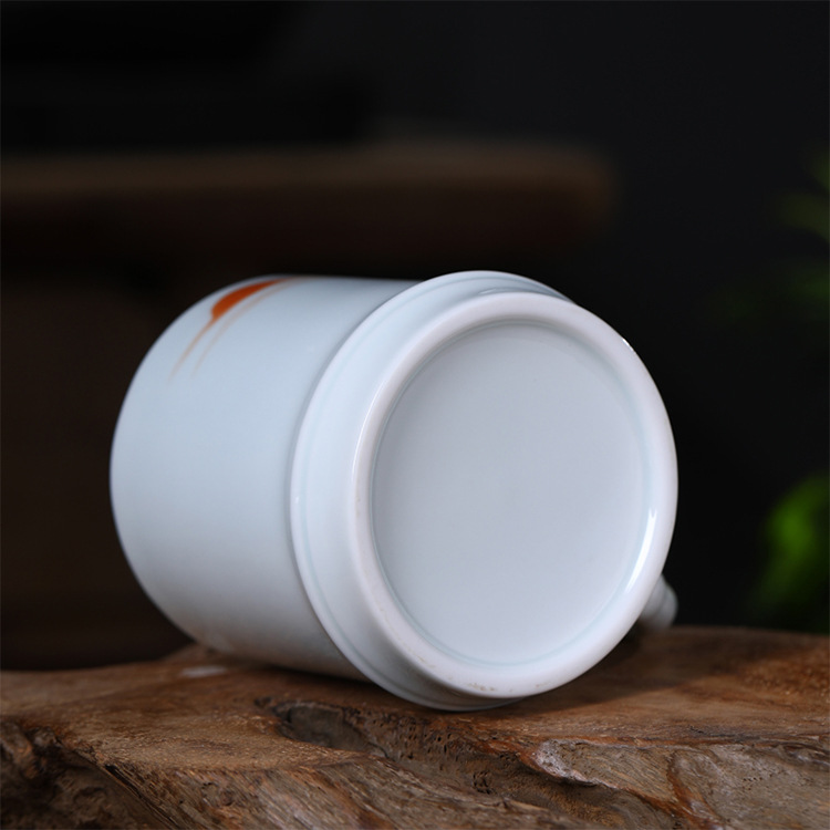 Qian Porcelain Elegant Set Jingdezhen HandPainted Ceramic Cup with Lid Filter Tea Separation Office Cup Tea Cup Whole