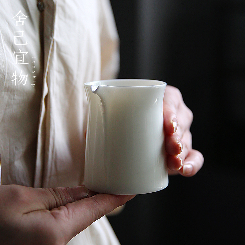 Male Cup Jingdezhen Ceramic Whiteware Tea Pitcher Simple Kung Fu Ceramic Filter Tea Set Accessories Tea Strainer Set