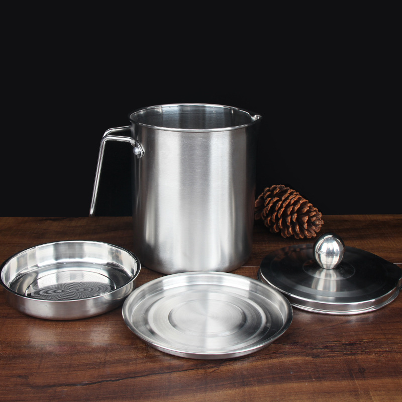 Oil can 304 stainless steel tank kitchen large capacity oil bottle household filter tank with cover pig oil residue