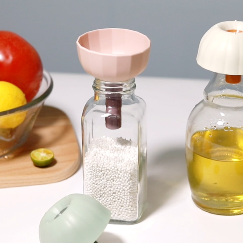 Creative Filter Separating Funnel Kitchen Household Oil Funnel Wine Funnel Multi-Purpose Fast Diversion Oil Dispenser Spot