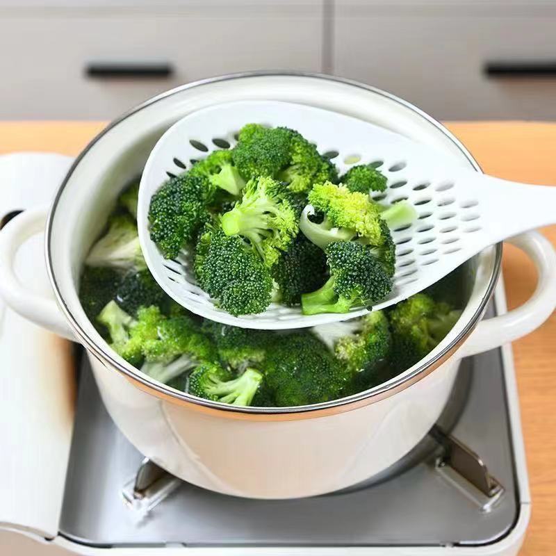 Colander Household Kitchen Oil Leak Spoon Fried Drain Scoop up Dumplings Large Strainer Spoon Strainer Colander Sub Strainer Filter Kitchen