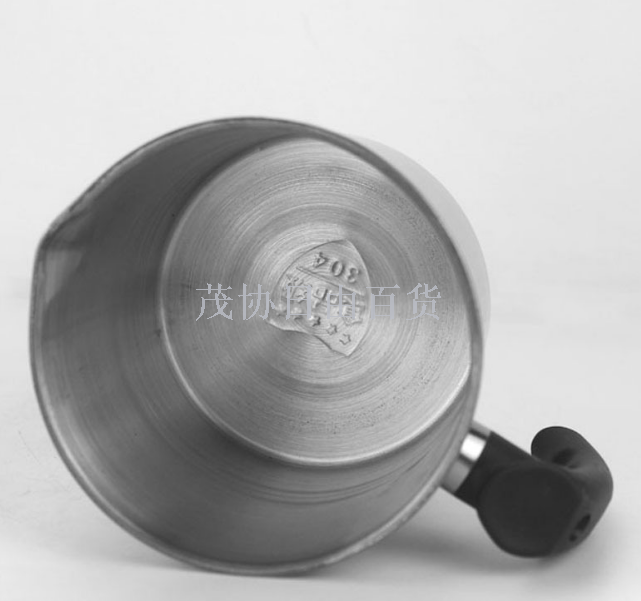 304 stainless steel oil filter can electric wood handle with strainer residue oil pot kitchen household storage tank