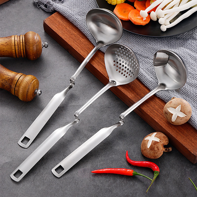 304 Stainless Steel Wall-Mounted Domestic Hot Pot Kitchenware Set Internet Celebrity Thickened Hanging Soup Spoon and Strainer Ladle Oil Filter