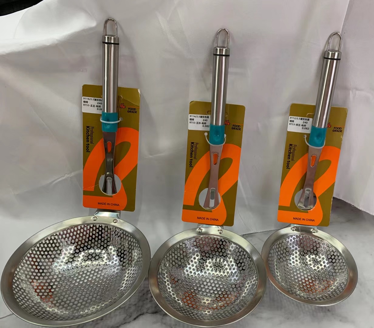304 Stainless Sieve Filter Household Kitchen Fried Big Strainer Noodles Strainer Screening Mesh Ladle Oil Filter