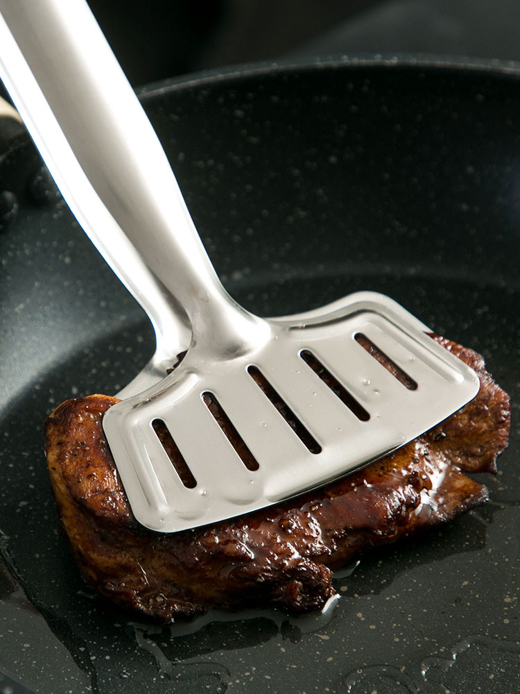 Stainless Steel Spatula Oil Filter Clip Household Steak Spatula Omelette Fried Fish Spatula Flip Fish Shovel 145G