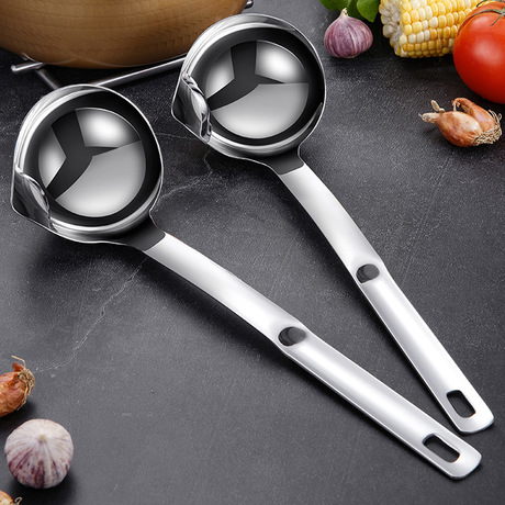 304 stainless steel oil separator spoon soup to remove oil, spoon, soup separator filter oil separator oil separator oil separator oil separator oil filter oil skimmer filter oil leakage