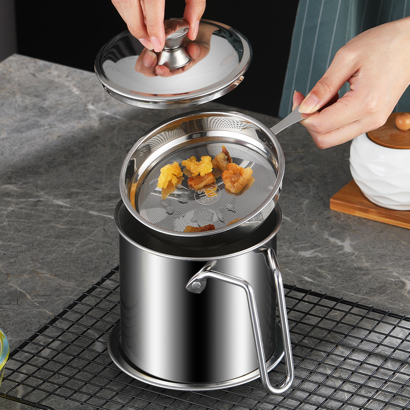 Stainless Steel Oil Draining Pot Oil Filter Cup Oil Separating Kernel Cup Southeast Asia Oil Filtering Cup Pot Oil Storage Tank Kitchen 304 Oiler