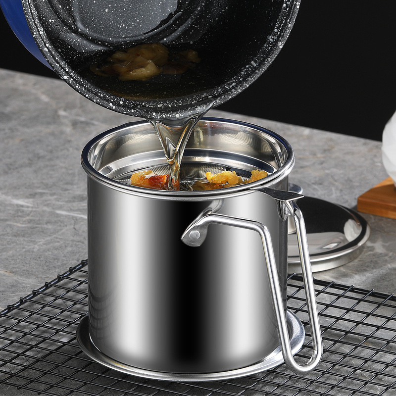 Stainless Steel Oil Draining Pot Oil Filter Cup Oil Separating Kernel Cup Southeast Asia Oil Filtering Cup Pot Oil Storage Tank Kitchen 304 Oiler