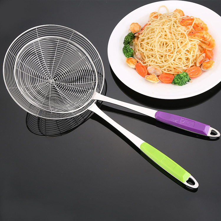 Manufacturer direct sales 3 cm stainless steel clip handle line leaking kitchen oil filter oil filter spoon.