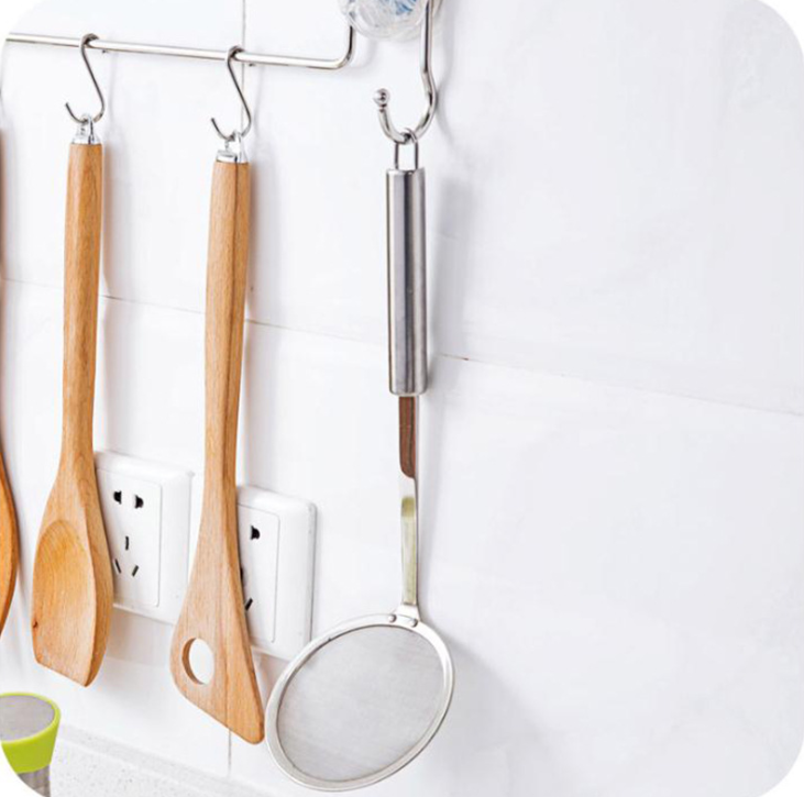 Kitchen Stainless Steel Colander Strainer Oil Leak Spoon Long Handle Foam Strainer Spoon Oil Skimmer Oil Filter Mesh Spoon Strainer