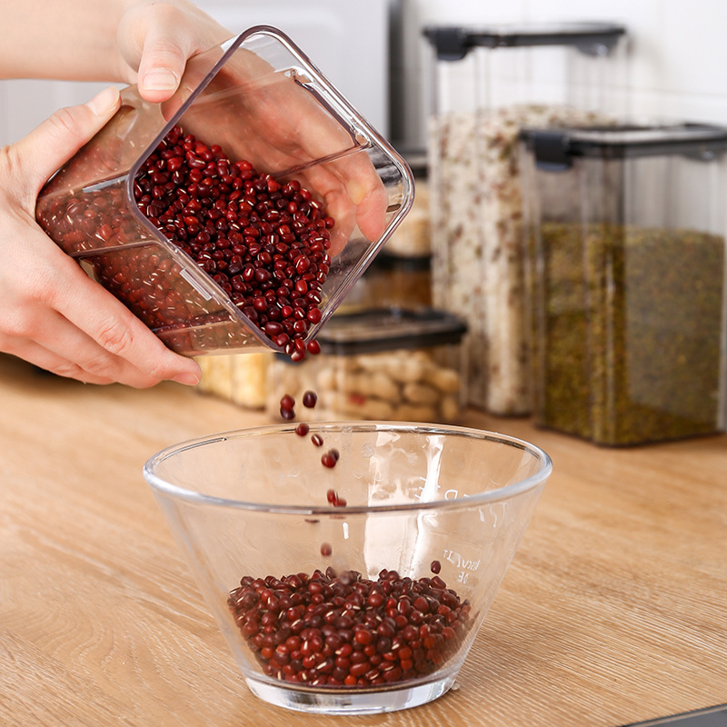 moistureproof crisper with lid locked on both sides sealed storage jars of whole grains snacks and dried fruits
