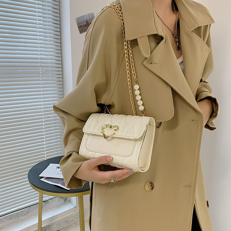 Women&#039;s Bag 2021 Autumn New Fashion Simple Textured Sense Solid Color Casual Love Lock Simple Shoulder Small Square Bag