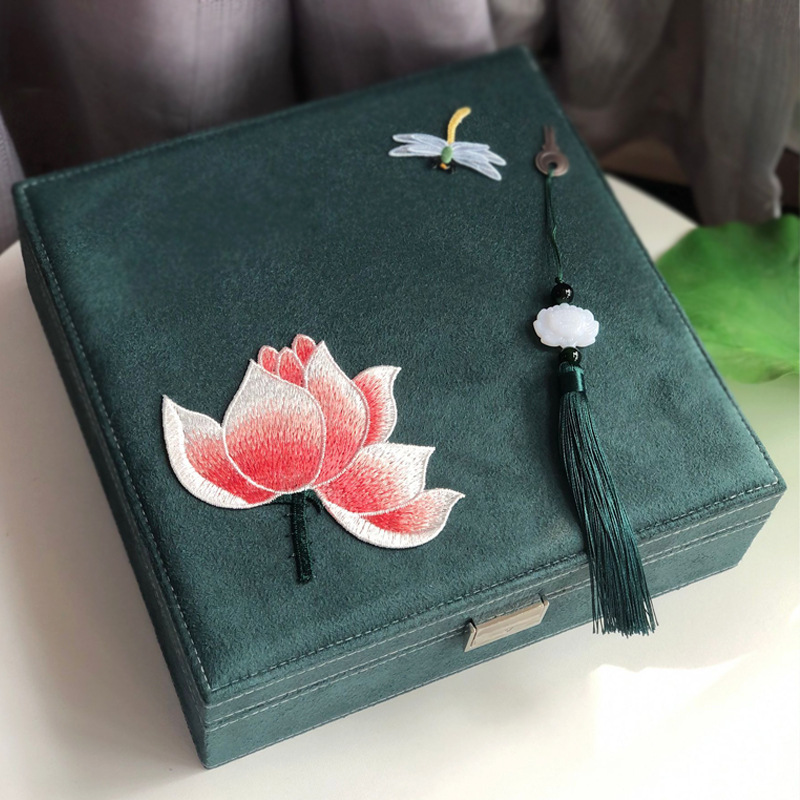 Retro jewelry box Extra-large capacity jewelry box with lock jewelry box jewelry box bracelet jewelry box storage box jewelry box makeup box
