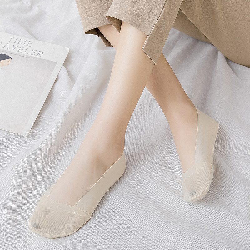 Summer new polyamide flat lock side boat socks ladies invisible socks shallow expressions using silicone non - slip socks factory direct sale