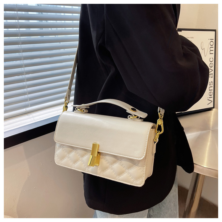 2022 Spring and Summer Diamond Embroidery Thread Handbag Simple Commute Lock Small Square Bag Messenger Bag for Women