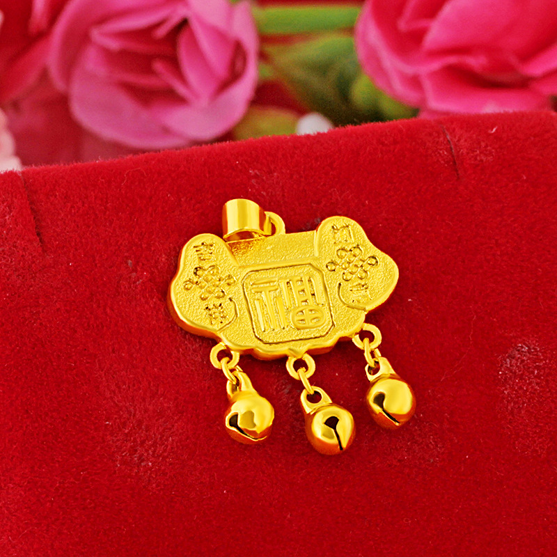 Factory Supply Same Xiangyun TikTok Lock of Safeness and Luck Necklace Female Bell Concentric Ancient Style Longevity Lock Pendant