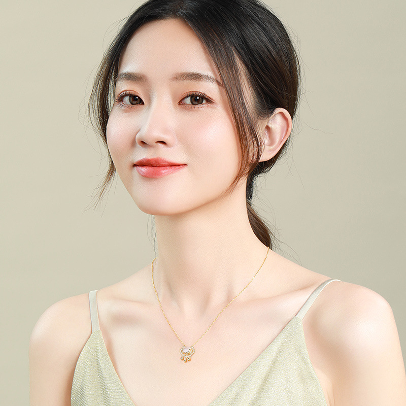 Korean Style Xiangyun Fu Lock Ruyi Safety Lock Necklace Female Niche Design White Chalcedony Long Life Clavicle Chain Silver Accessories