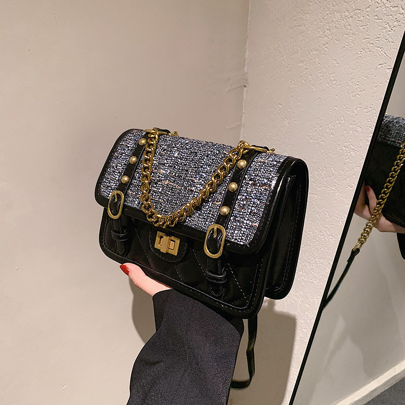 Korean Style 2021 Winter New Arrival Metallic Shoulder Simple Fashion Crossbody Lock Small Square Bag