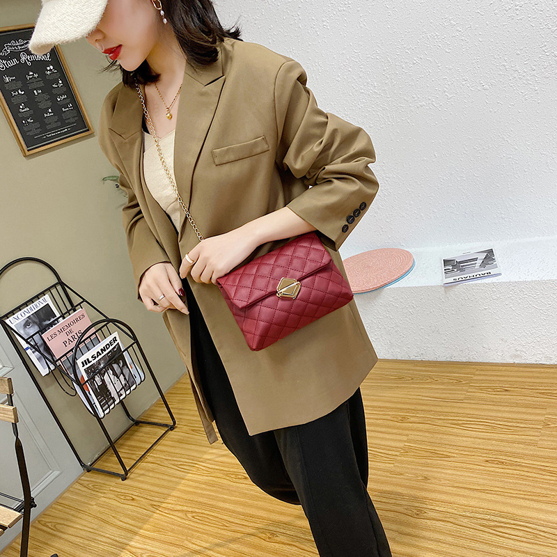 Foreign Trade Wholesale Mobile Phone Bag 2021 Summer Korean Geometric Rhombus Double-Headed Lock Chain Embroidered Small Square Bag Shoulder