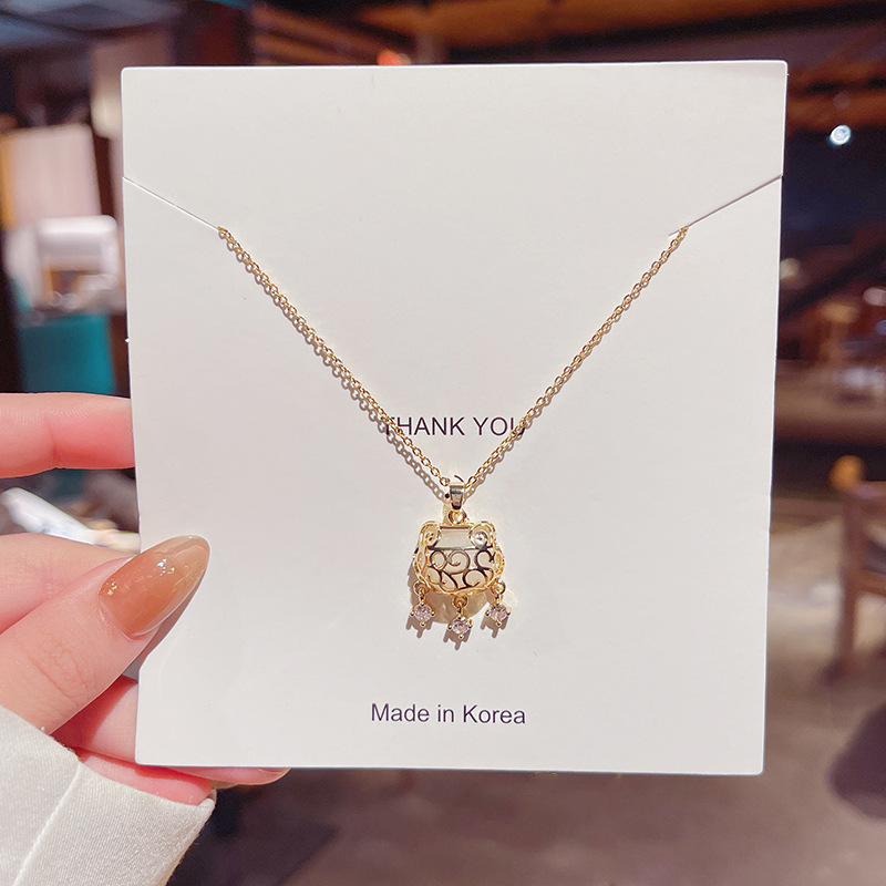 2021new National Style Fashion Longevity Lock Titanium Steel Necklace for Women Ins Internet Celebrity Same Style Simple Graceful Clavicle Chain
