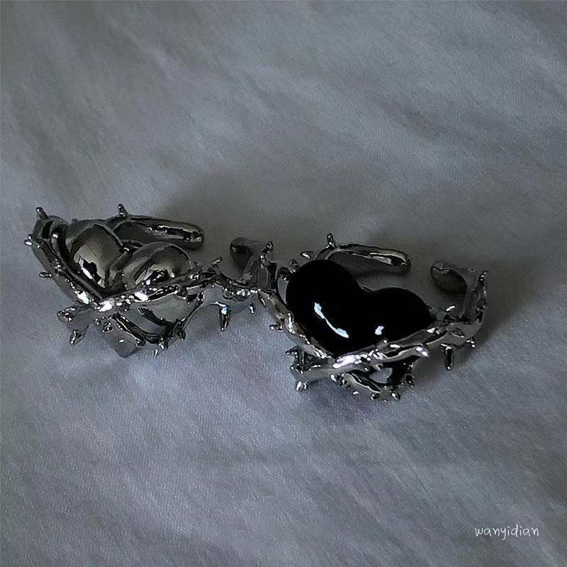 Locked Heart Japanese and Korean Harajuku Dark Style Thorns Heart-Shaped Open Ring Trend Ins Cold Heart-Shaped Ring Female
