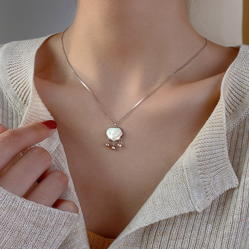 925 Silver Longevity Lock Necklace Women&#039;s New Fashion Mother Pearl Shellfish Pendant Clavicle Chain Safety Lock Necklace