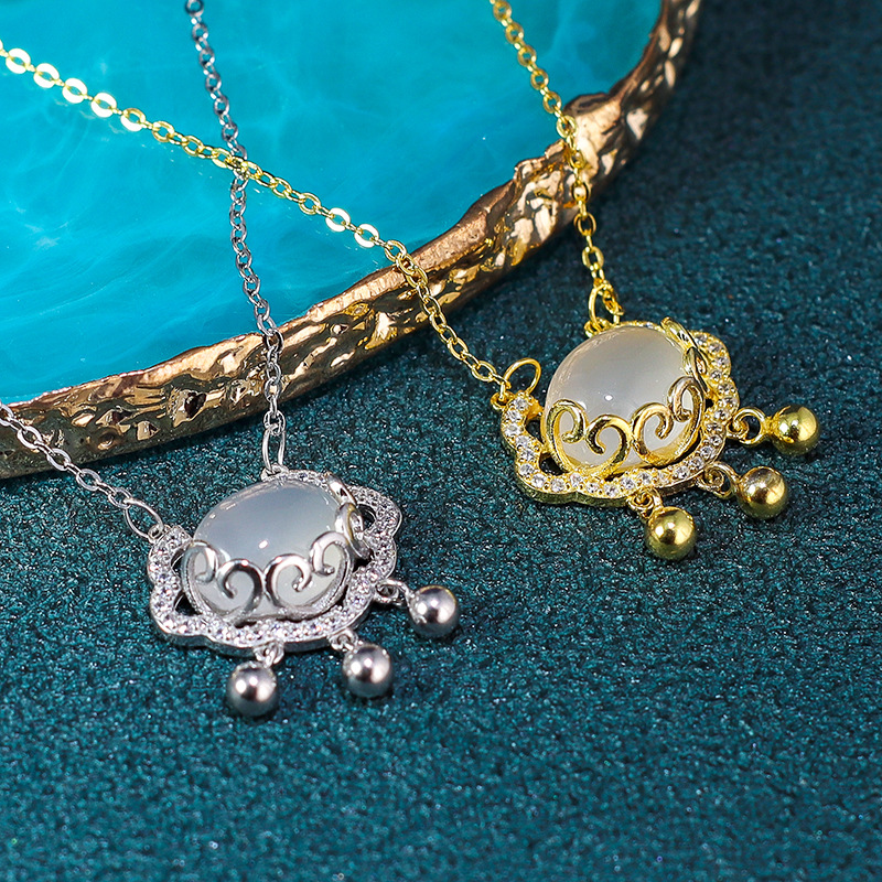 S925 Sterling Silver Japanese and Korean White Chalcedony Longevity Lock Necklace Water Drop Elegant Auspicious Cloud Lock Safe Clavicle Chain Female 347dz