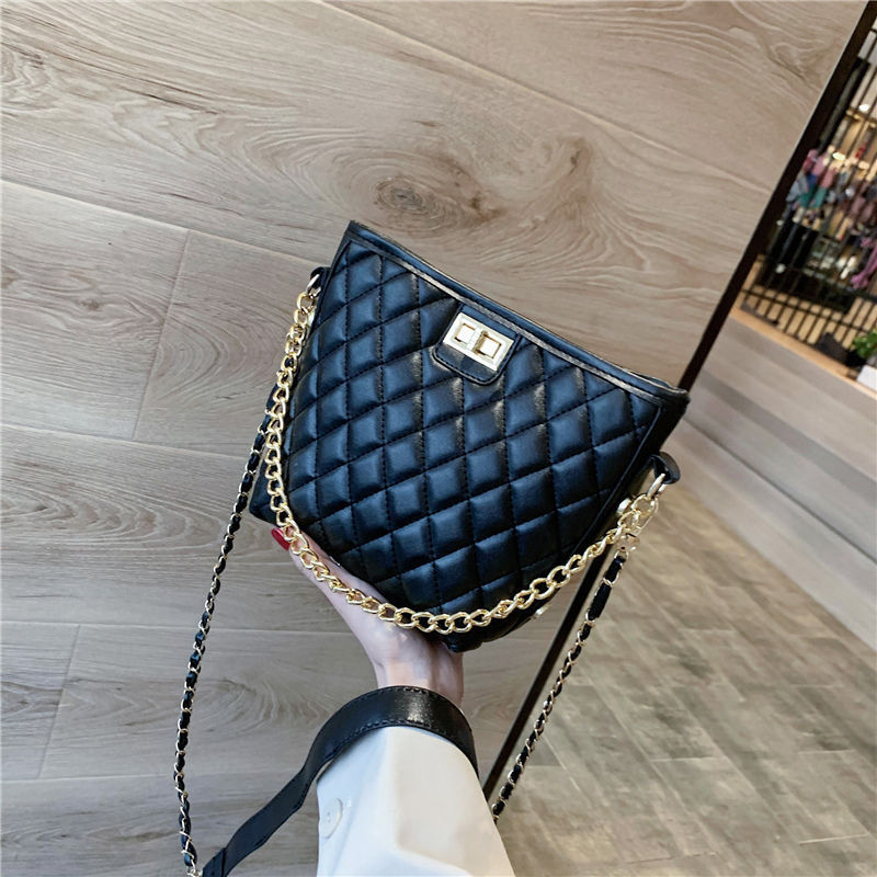 Women&#039;s Bag 2020 New Western Style Messenger Bag Fashion Simple Chanel Style Lock Messenger Bags Shoulder Bucket Bag