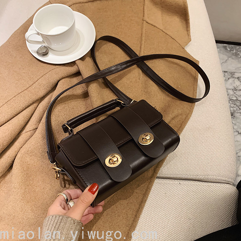 Special-Interest Design 2020 Winter Handbag Handbag Tide New Simple Double Twist Lock Shoulder Bag Ins Crossbody Bag