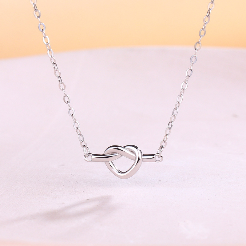 Sha Fandi Love Lock Cylinder Necklace Female S925 Sterling Silver Niche Lightweight Lady Style Creative Light Texture Clavicle Chain