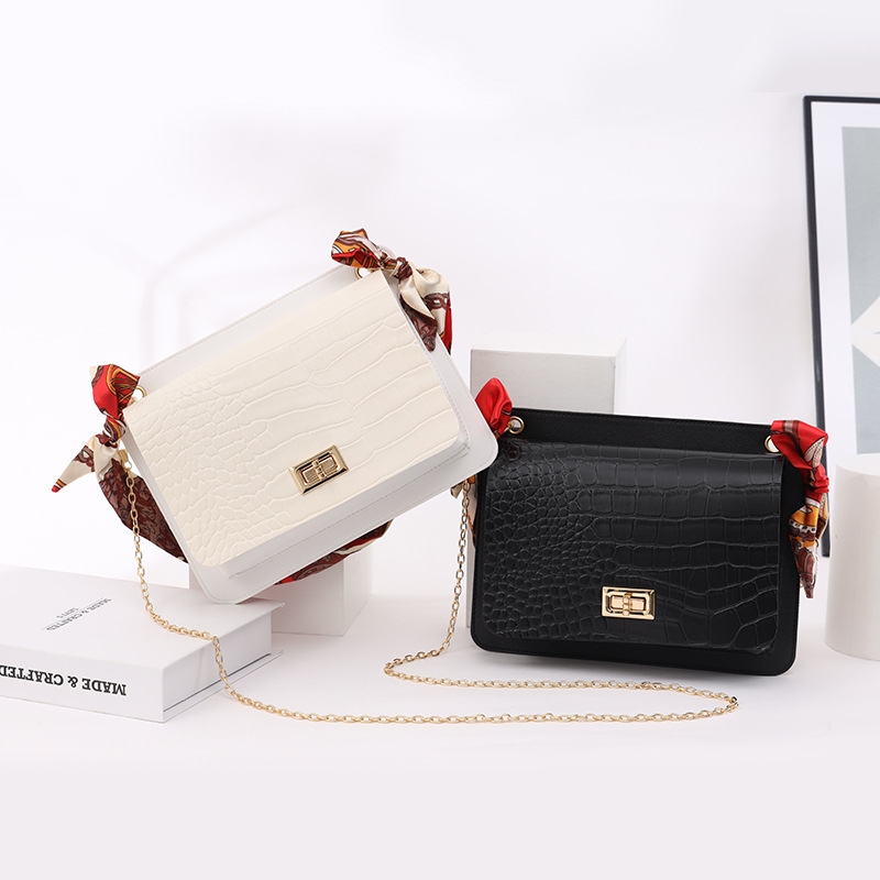 Double-Sided Women&#039;s Bag 2020 Winter Korean Style Crocodile Pattern Lock Chain Square Bag Shoulder Crossbody Jelly Silk Scarf Mobile Phone Bag