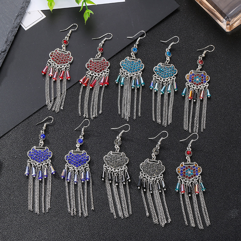 Creative Longevity Lock Vintage Tassel Earrings Women&#039;s Full Diamond Long Chinese Style Ornament One Piece P Hair