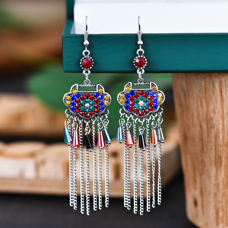Creative Longevity Lock Vintage Tassel Earrings Women&#039;s Full Diamond Long Chinese Style Ornament One Piece P Hair