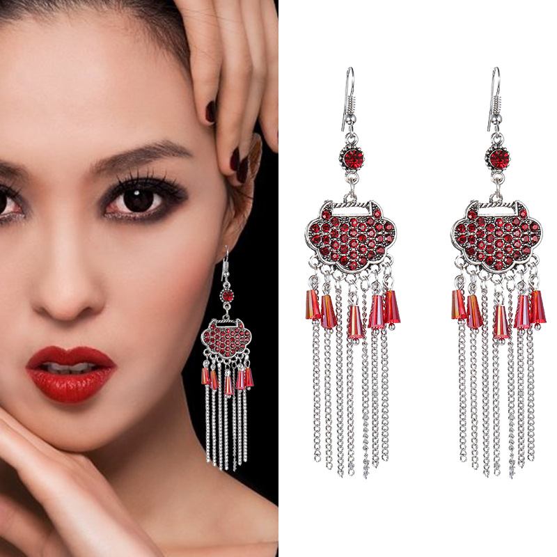 Creative Longevity Lock Vintage Tassel Earrings Women&#039;s Full Diamond Long Chinese Style Ornament One Piece P Hair