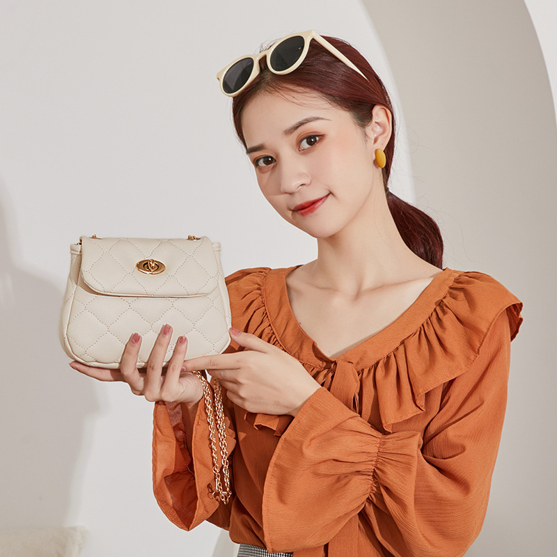 Diamond Plaid Chain Bag Women&#039;s Bag Trendy Best-Selling 2021 New Spring and Summer Fashion Twist Lock Crossbody Small Bag Shoulder Bag