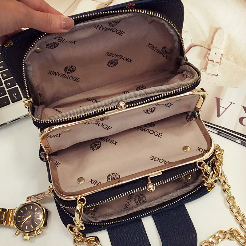Factory Wholesale Small Square Bag Women&#039;s Chain Clip Bag Women&#039;s Printing Lock Pouch Single Shoulder Crossbody Can Be Customized