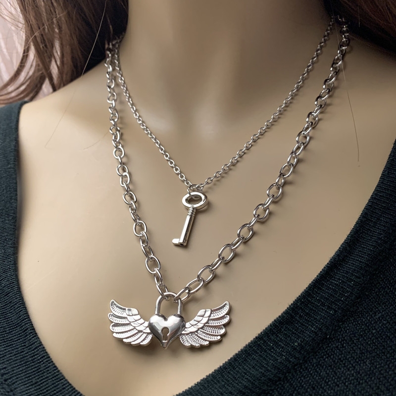 European and American Temperament Necklace Women&#039;s Cross Chain Heart-Shape Lock-Shaped Wings Pendant Necklace Double-Layer Fashion Street Shooting Accessories
