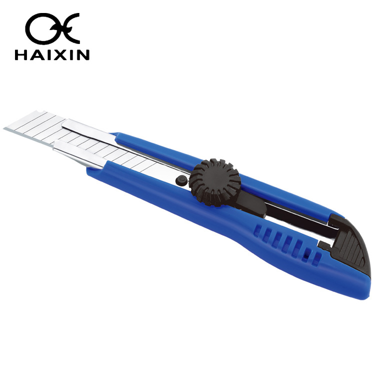 It is better to use spiral lock to lock the plastic art knife and the knife tool knife tool.