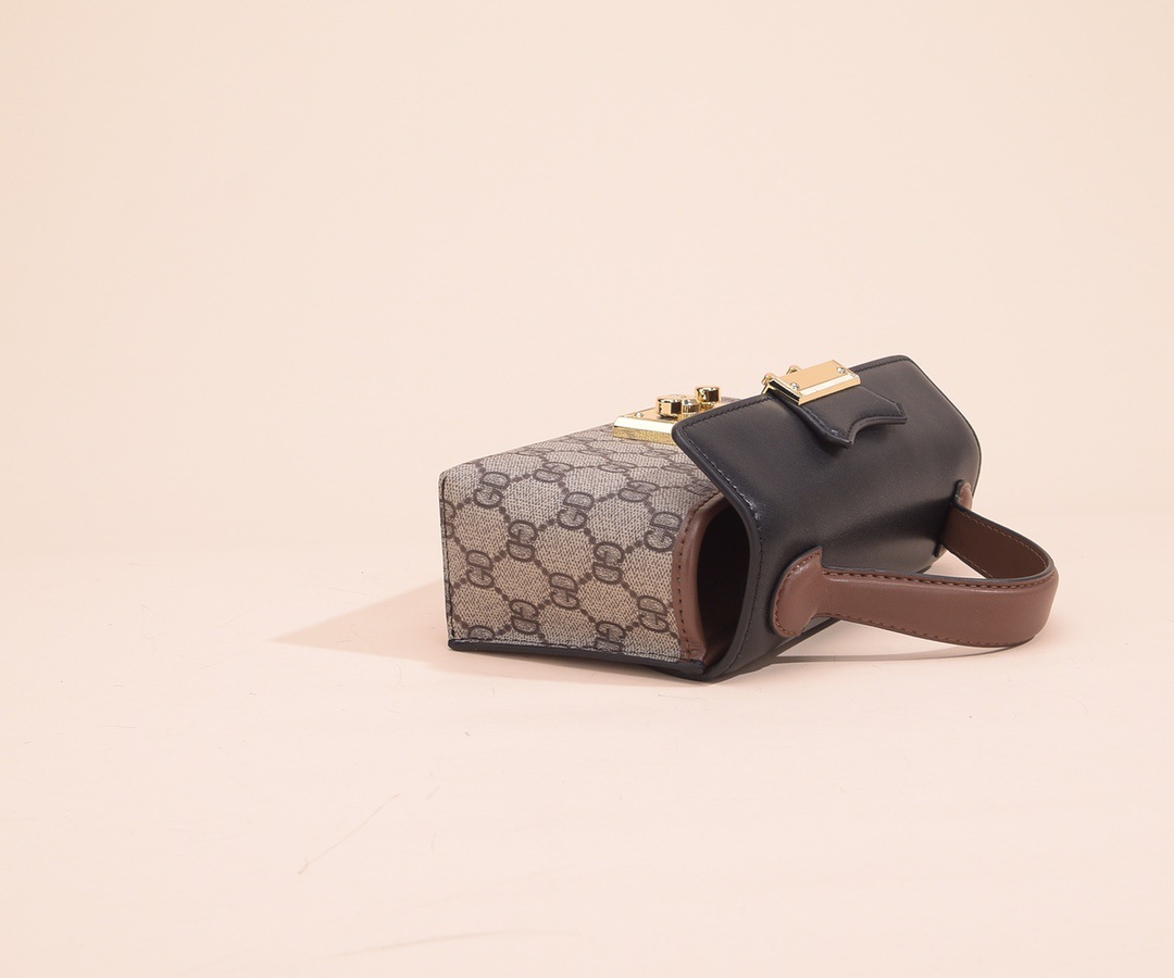 2021 Spring and Summer New Genuine Leather Printed Small Square Bag Vintage Lock Flip Shoulder Crossbody Handbag Fashion